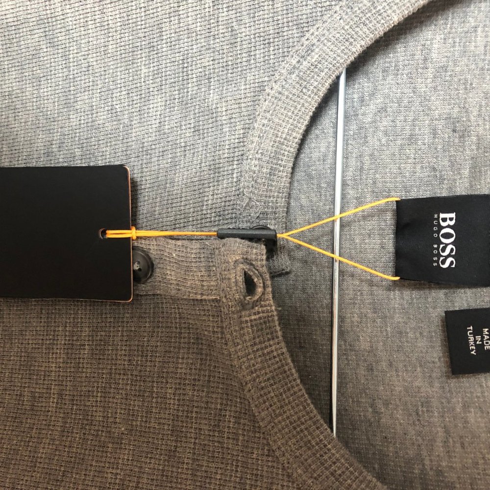 Hugo Boss Sweater - Picture 6 of 7